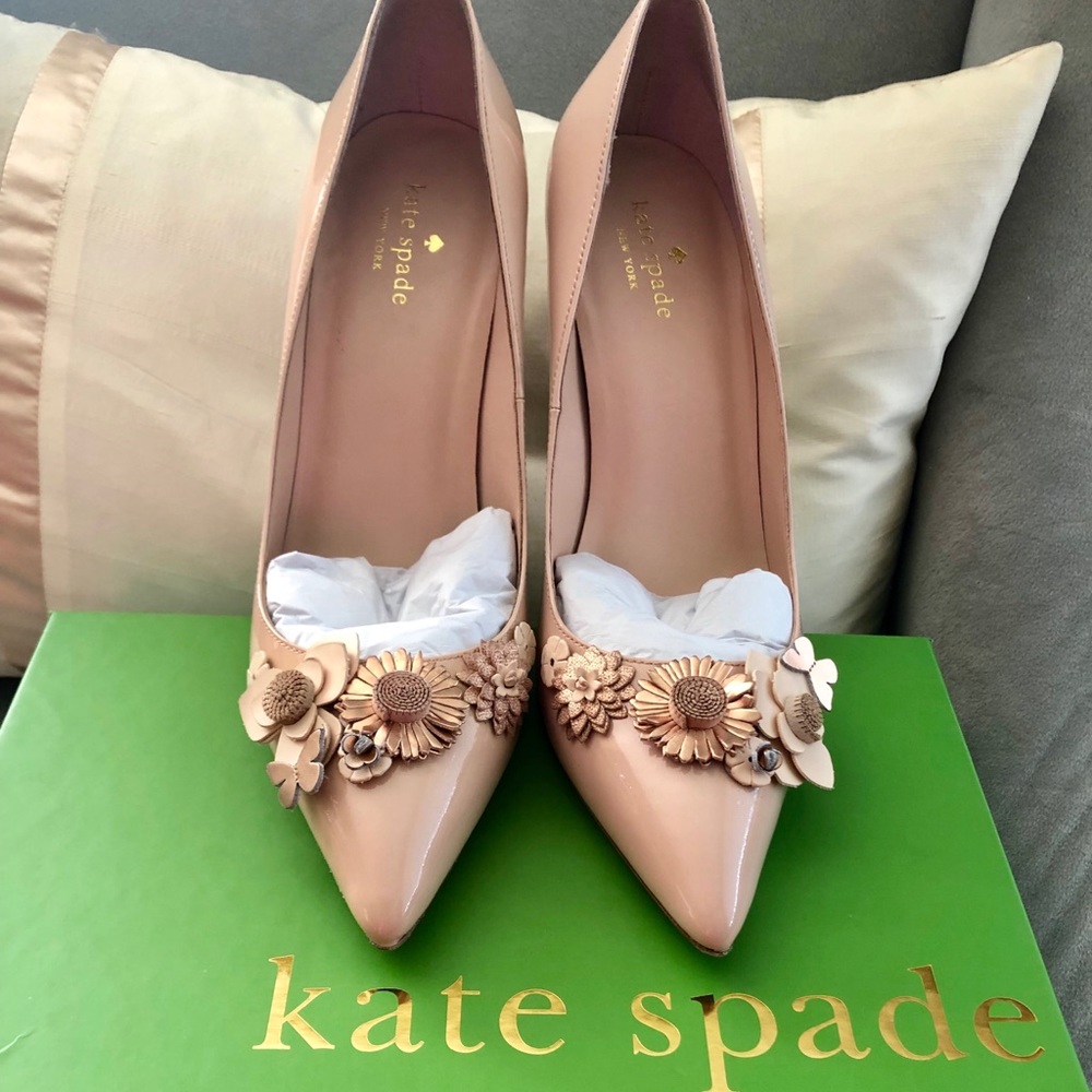 Kate Spade Evelyn Flower Pumps